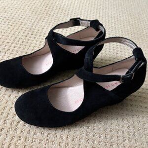 Black suede size 7 Sacha London criss cross Mary Jane Platforms